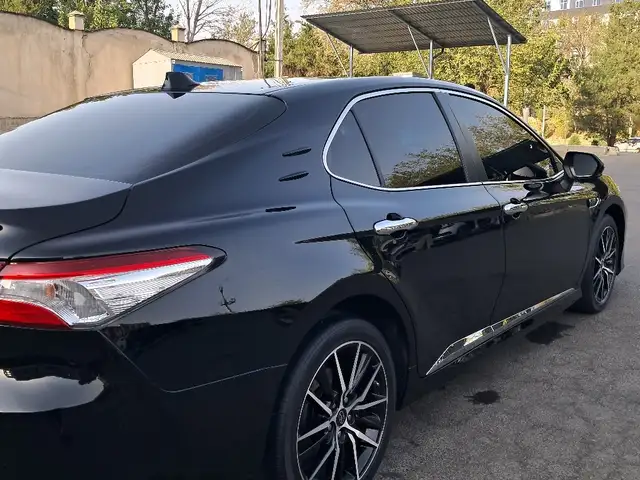 Toyota Camry, 2018, Душанбе - 12