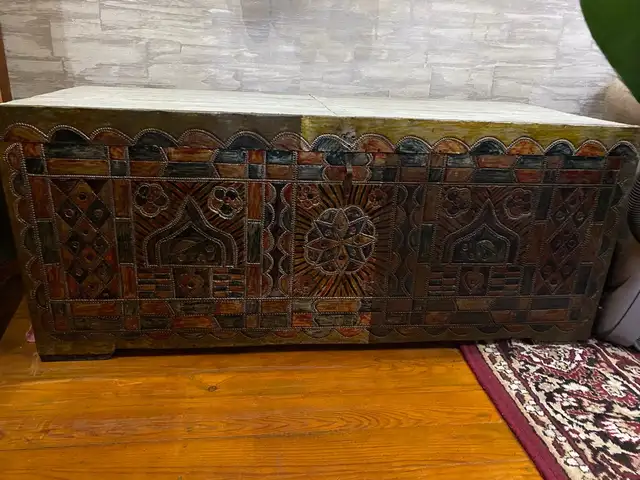 Cундук, Бустон (Чкаловск)