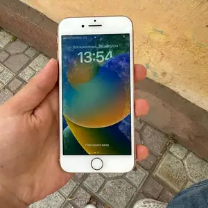 Apple iPhone 8, 64 gb, Silver, Душанбе