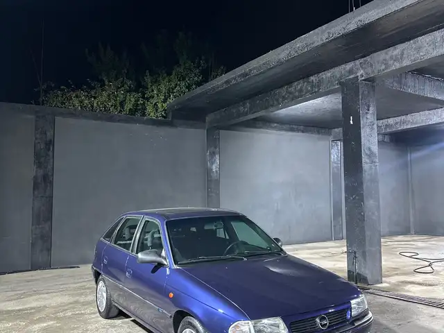 Opel Astra H
