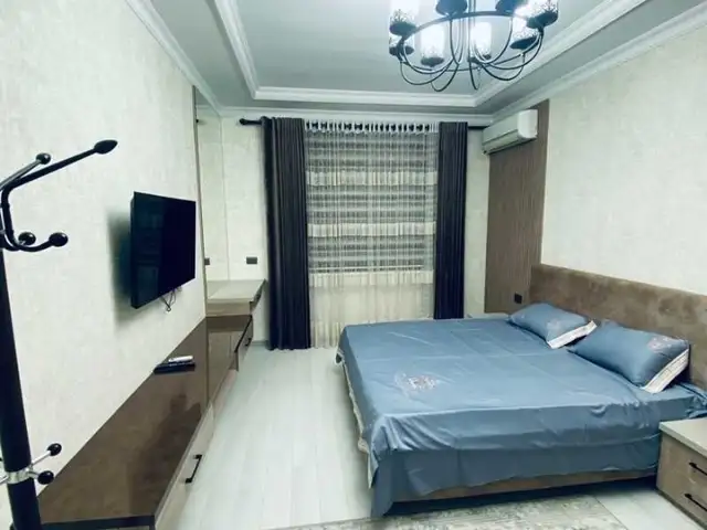 3-комн. квартира, 1 этаж, 160м², 31 мкр, Хуҷанд