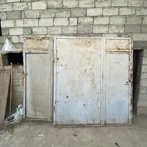 Дарвозаи оханин, Душанбе