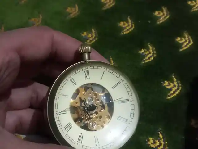 Часы настольные, Душанбе