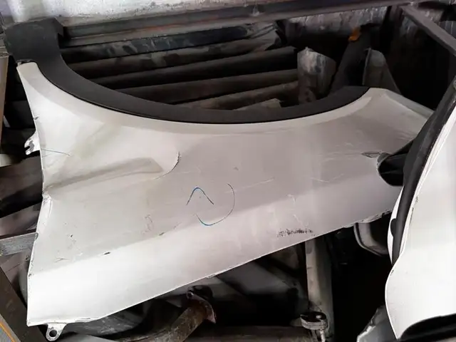 Крыло от Hyundai santa fe, Худжанд