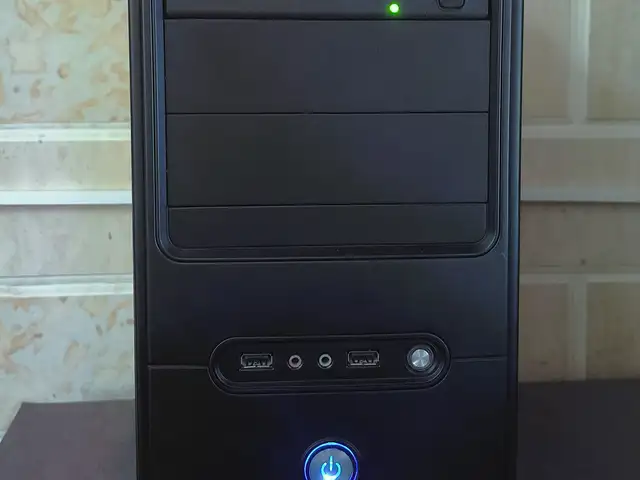 Системный блок I3 2100/RAM 8GB/SSD 128GB, Душанбе