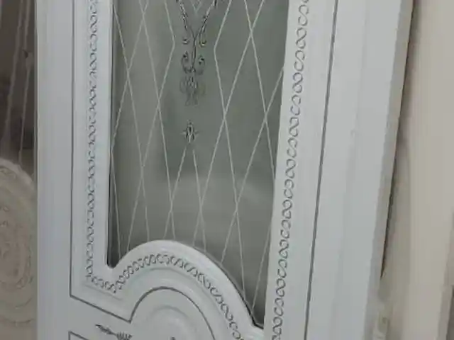 Дверь, Душанбе