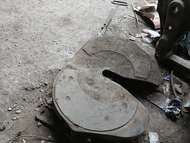 Седло, Худжанд