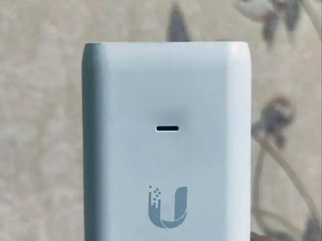 PoE адаптер Ubiquiti 48V Gigabit для UniFi AC-PRO, U6-Lite и др., Душанбе