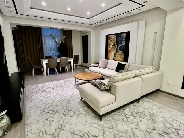 4-комн. квартира, 12 этаж, 170м², ул. Пушкина, Душанбе