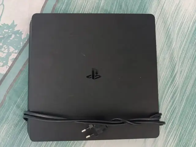 Игровая приставка Sony PlayStation 4 slim 500GB, Душанбе