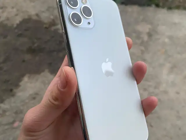 Apple iPhone 11 Pro Max, 256 gb, Silver, Хуҷанд