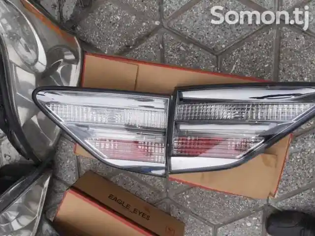 Задние фары на багажника от Lexus RX2010-2013, Душанбе