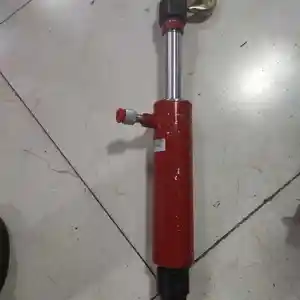 Домкрат, Душанбе