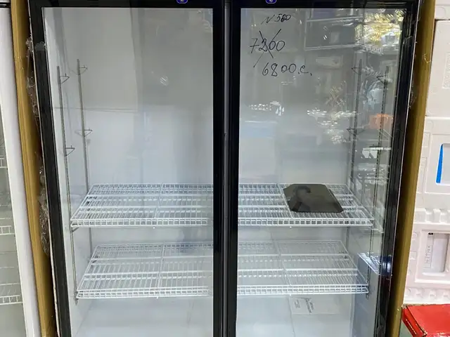 Витринный холодильник Coca Cola, Душанбе