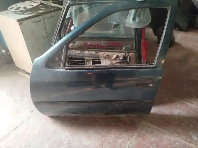 Левая дверь от Opel VectraA, Деваштич (Ганчи)