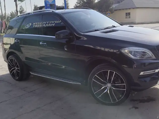 Mercedes-Benz ML class