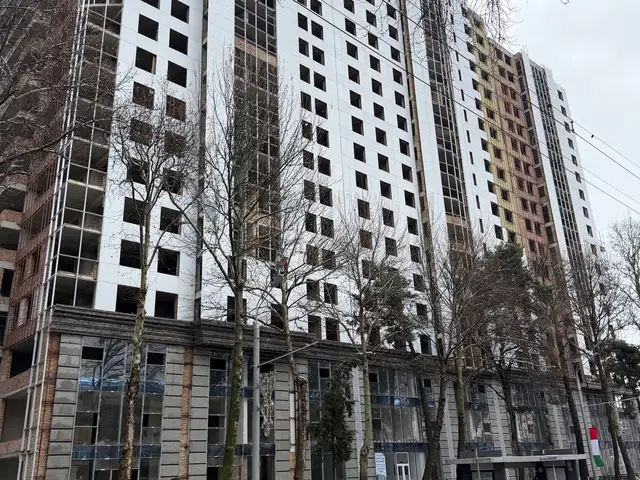 2-комн. квартира, 13 этаж, 144 м², И. Сомони, Душанбе