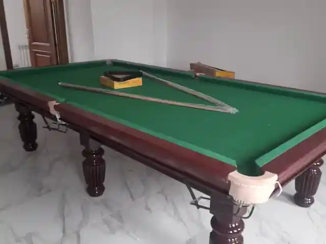Бильярдный стол, Душанбе