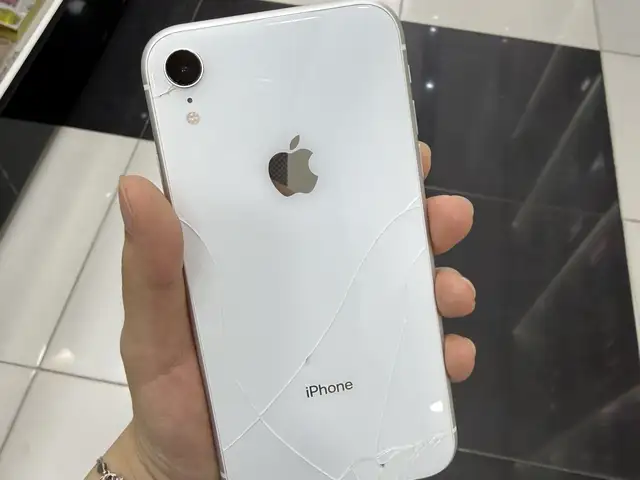 Apple iPhone Xr, 128 gb, White, Хуҷанд