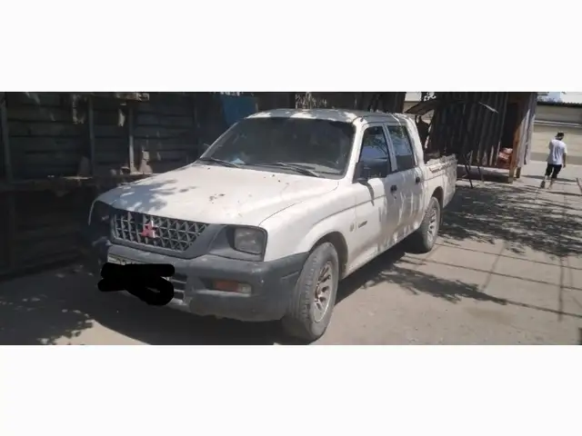 Mitsubishi L200