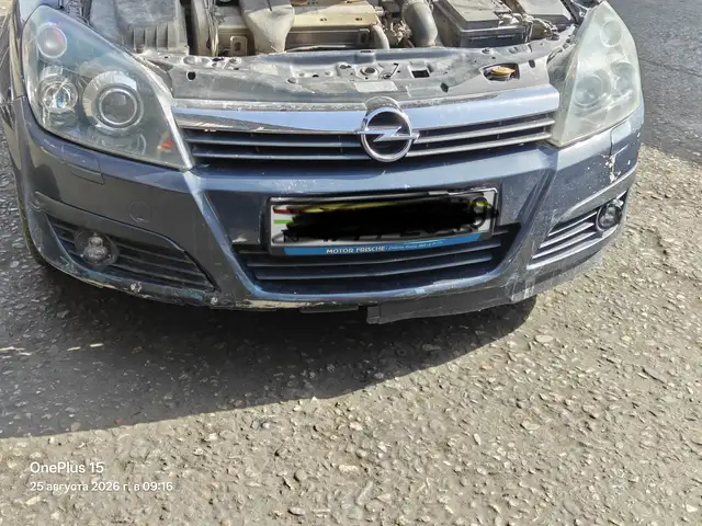 Бампер на Opel Astra H, 2006, Душанбе