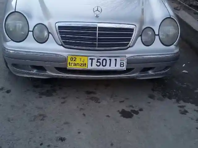 Mercedes-Benz E class