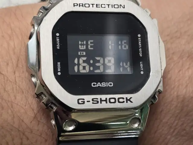 Соати дасти G-Shock, Душанбе