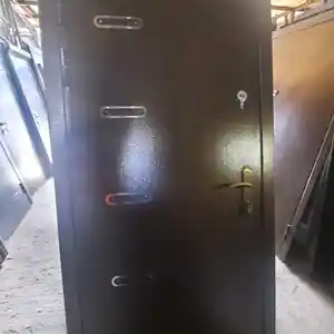 Железная дверь, Душанбе