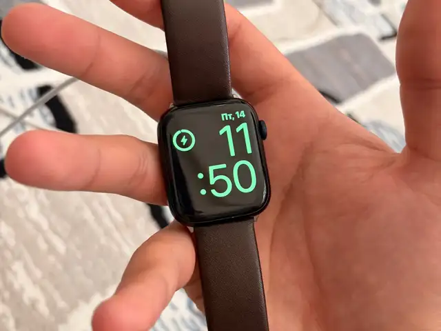 Смарт часы Apple watch 8, Худжанд