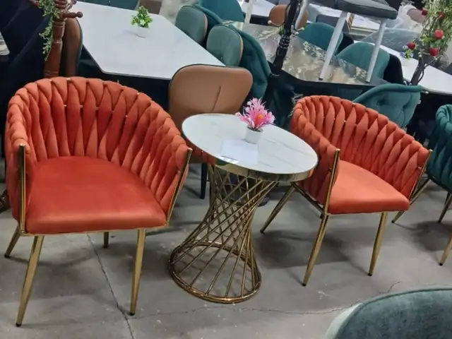 Стол стул, Душанбе