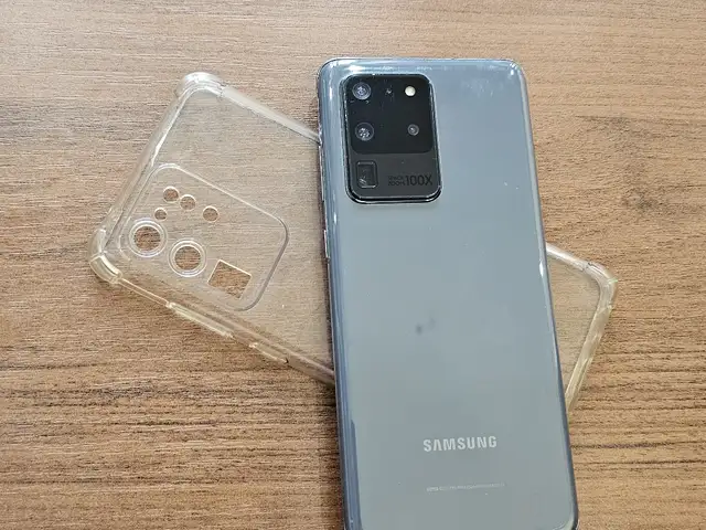 Samsung Galaxy S20 Ultra 12/256Gb Carea 5G, Хуҷанд