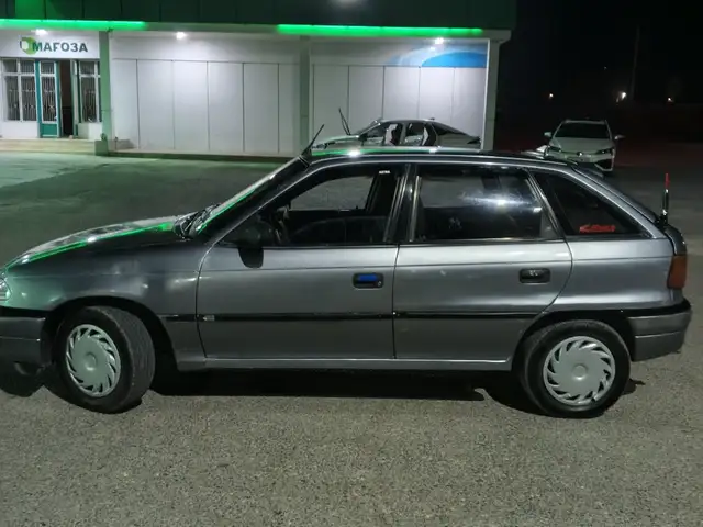 Opel Astra F