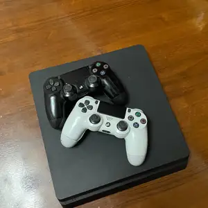 Игровая приставка Sony PlayStation 4 slim, Хуҷанд