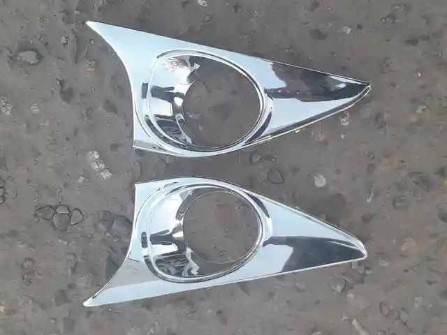 Крышка противотуманных фар на Toyota Camry 4, Душанбе
