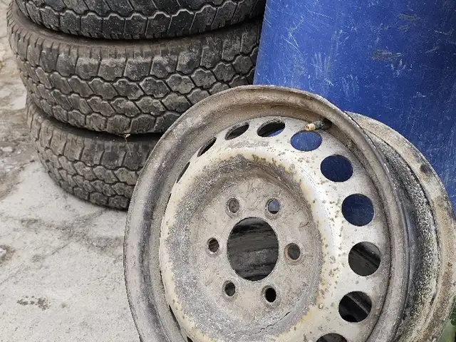 Шины R16, Худжанд