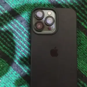 Apple iPhone Xr, 128 gb, Вахдат