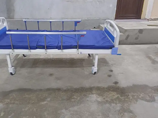 Медицинская кровать, Хуҷанд