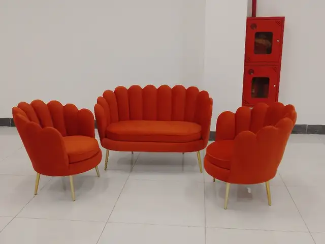 Тройка диван, Душанбе