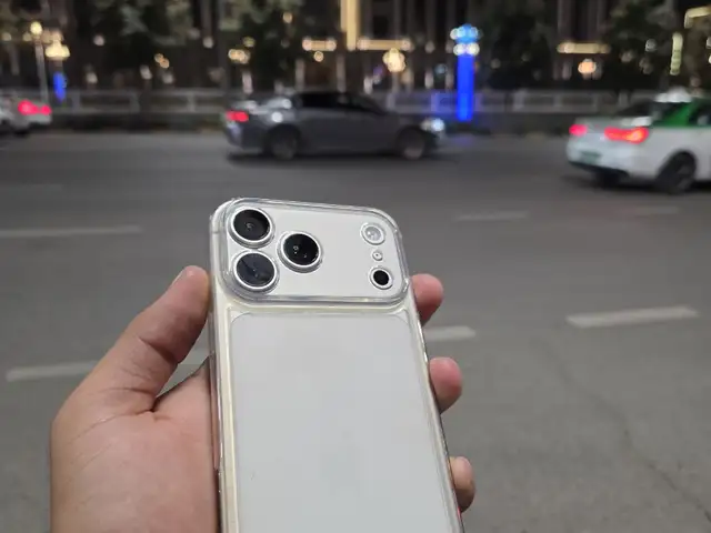 Apple iPhone 17 Pro Max, 256 gb, Silver, Душанбе