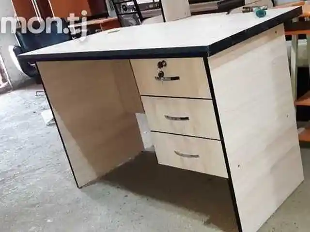 Письменный стол, Душанбе