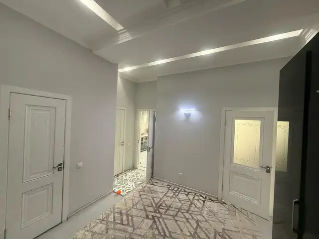 2-комн. квартира, 2 этаж, 84 м², Шохмансур, Душанбе