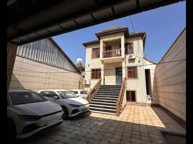 3-этажный, 6 комнатный дом, 300 м² м², Гипрозем, Церковь, Душанбе