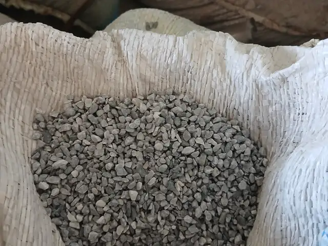 Крошка, Бобоҷон Ғафуров