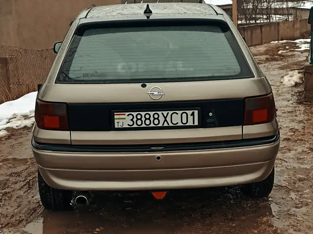 Opel Astra F