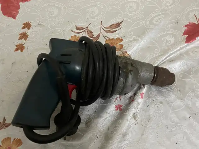 Дрель, Худжанд