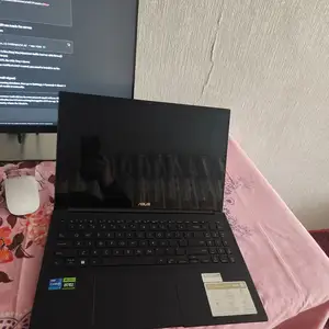 Ноутбук Asus Creator Q530 OLED, Худжанд