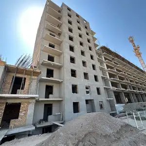 2-комн. квартира, Цокольный этаж, 74 м², 8 мкр, Худжанд