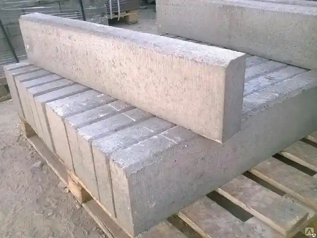 Бордюр дорожный, Душанбе