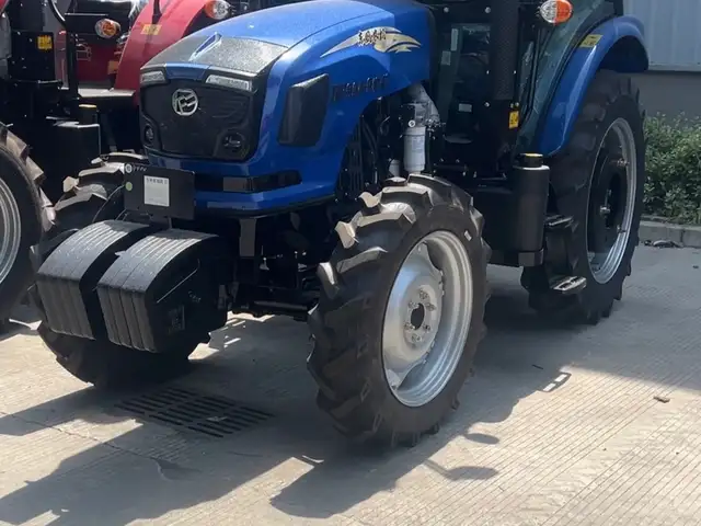 Трактор Dongfeng 904, Душанбе
