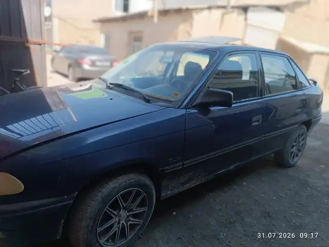 Opel Astra F
